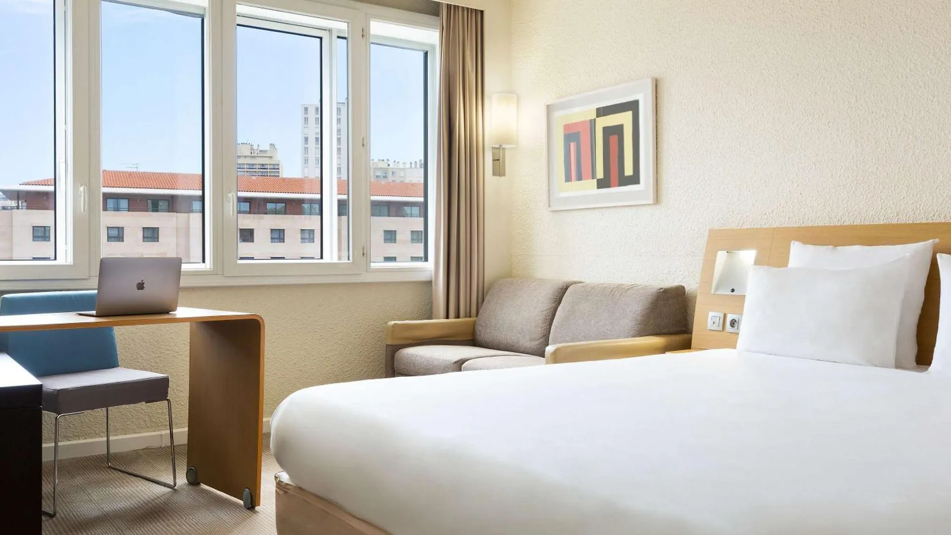 Novotel Marseille Vieux Port 4*,  Francia